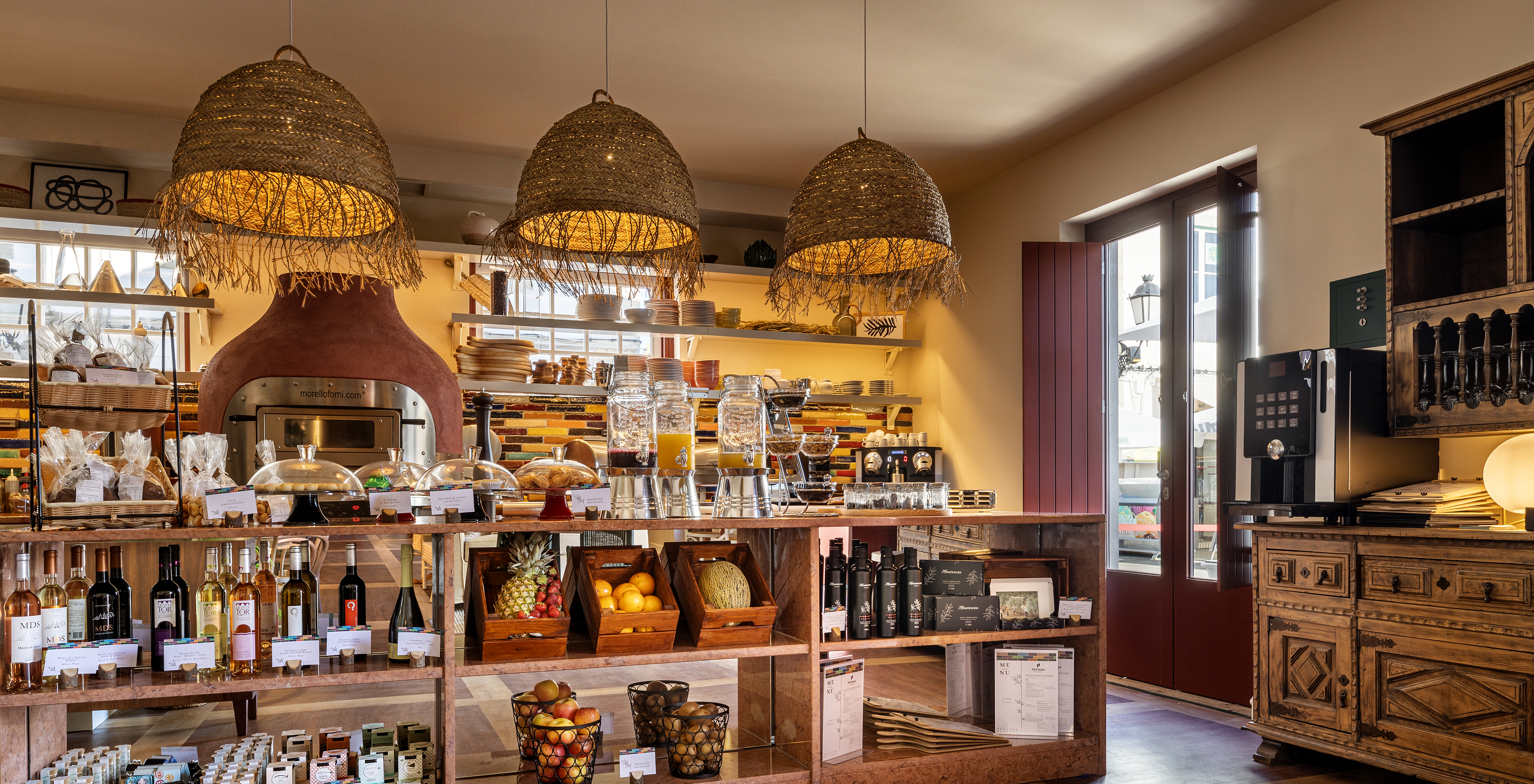 The So Fresh restaurant at the Charming Hotel in Vila Real de Santo António serves breakfasts with juices, fruit, and coffee