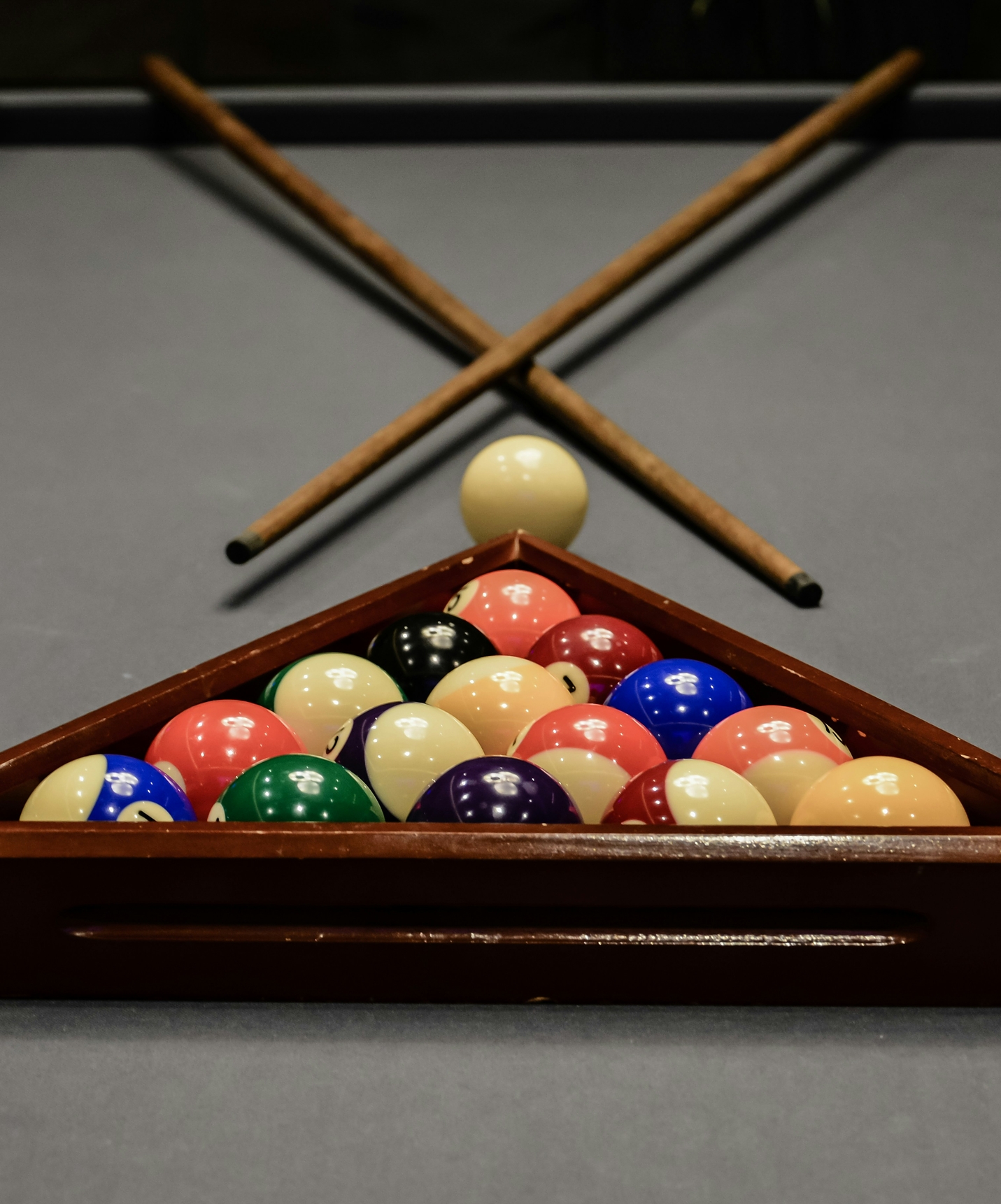 Sala de juegos de Pousada Convento Arraiolos con juegos de mesa, ambiente acogedor para convivir