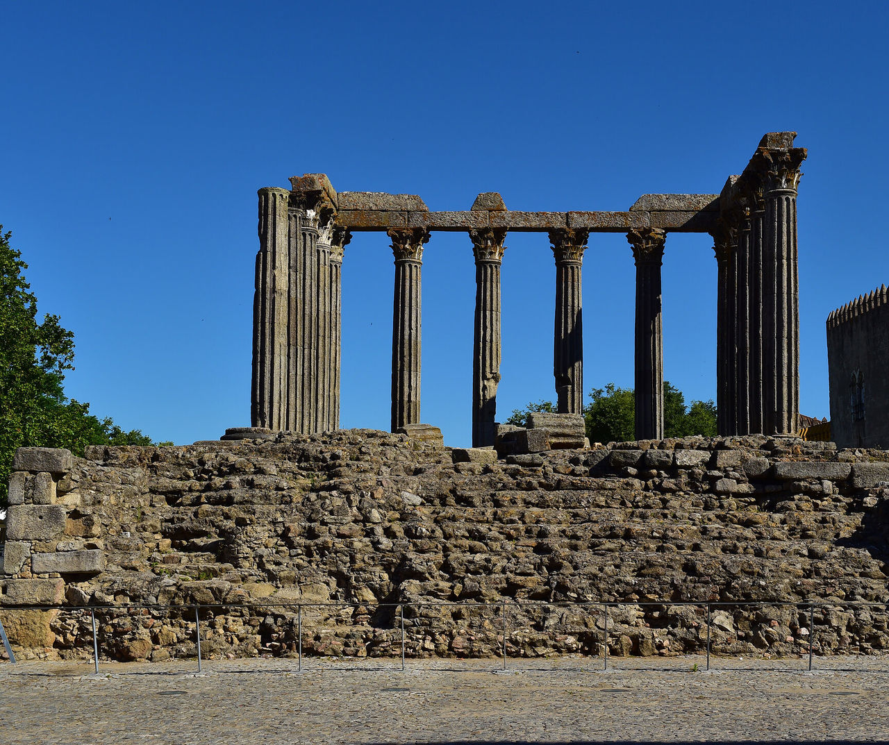 Roman Temple of Évora Stay at a Pestana hotel in Alentejo and discover the local history by exploring its historical monuments and castles