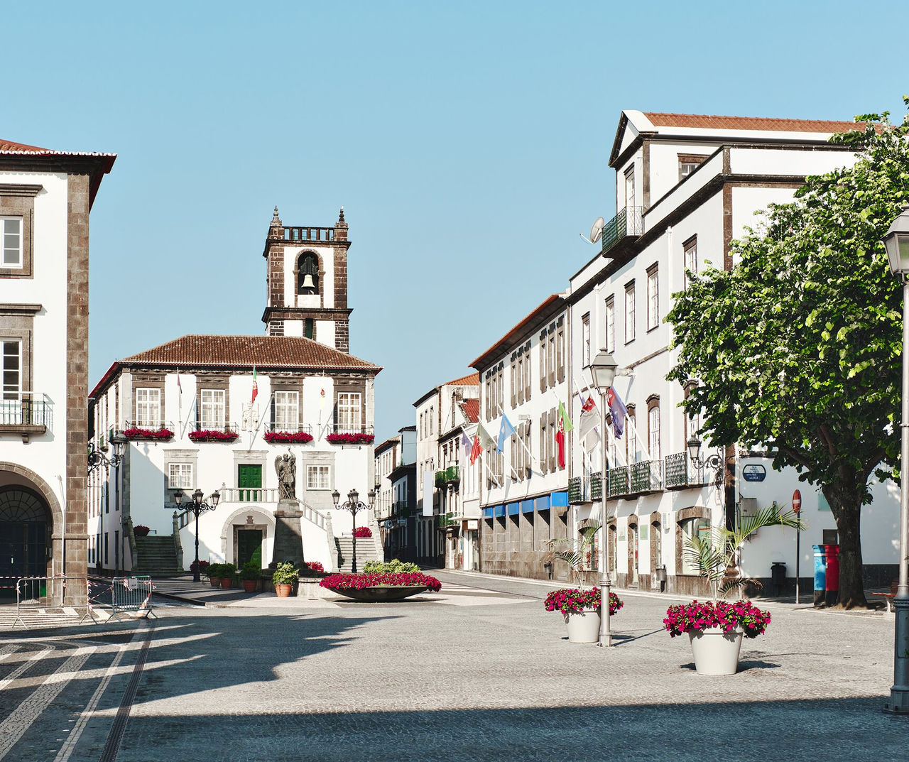 Central square in the Azores Stay at a Pestana hotel in the Azores and discover the charming villages, with their unique architecture and local culture