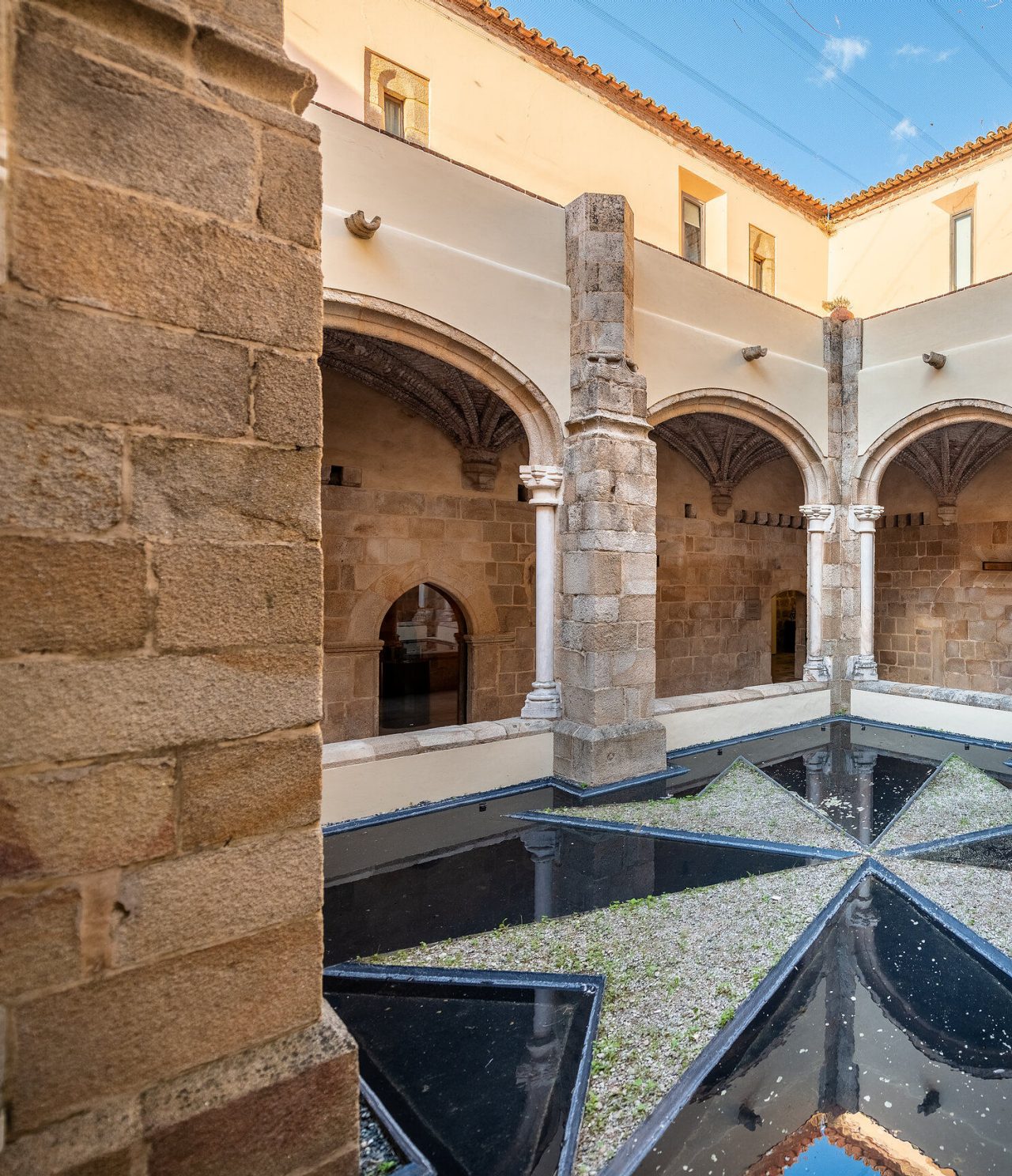 The History at Pousadas de Portugal Discover the history of Pousadas de Portugal, with hotels in historic buildings like convents or monasteries with cloisters